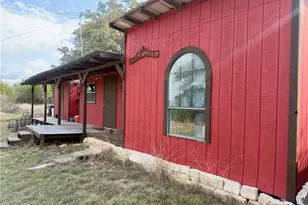 754 Park Rd, Lampasas, TX 76550 - Photo 5
