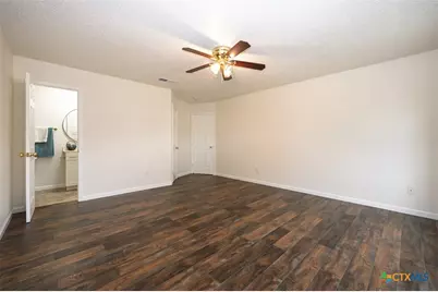 209 W Hogan Drive, Copperas Cove, TX 76522 - Photo 5