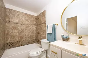 209 W Hogan Dr, Copperas Cove, TX 76522 - Photo 7