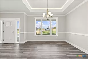130 Merion Ln, La Vernia, TX 78121 - Photo 9