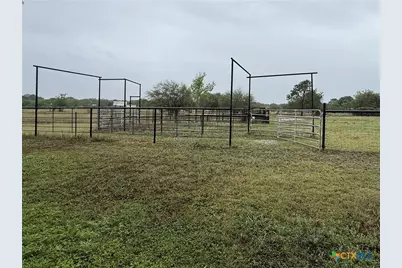 2243 Old Goliad Road, Victoria, TX 77905 - Photo 43