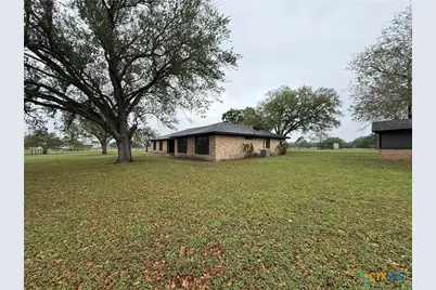 2243 Old Goliad Road, Victoria, TX 77905 - Photo 5