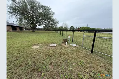 2243 Old Goliad Road, Victoria, TX 77905 - Photo 45