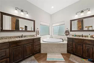 1006 Deer Xing, Salado, TX 76571 - Photo 17