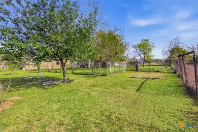 3278 State Highway 172, Ganado, TX 77962 - Photo 7