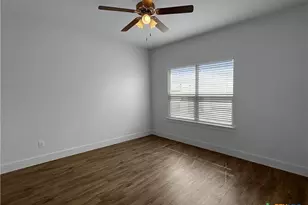 256 Sapphire, New Braunfels, TX 78130 - Photo 19