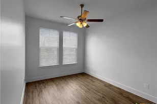 256 Sapphire, New Braunfels, TX 78130 - Photo 27