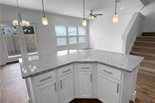 256 Sapphire, New Braunfels, TX 78130 - Photo 11