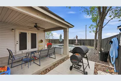 3956 Cherokee Boulevard, New Braunfels, TX 78132 - Photo 29