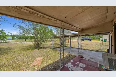 3651 E I-10, Seguin, TX 78155 - Photo 21