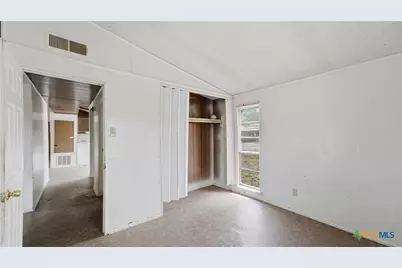 3651 E I-10, Seguin, TX 78155 - Photo 9