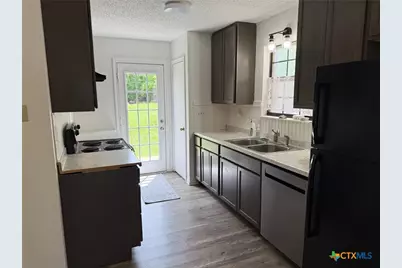 1506 Saint Louis Street, Gatesville, TX 76528 - Photo 5