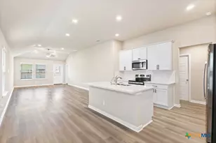 4262 Winston Wy, New Braunfels, TX 78130 - Photo 5