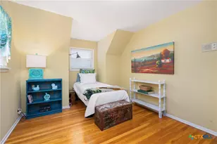 211 W Mimosa Cir, San Marcos, TX 78666 - Photo 27