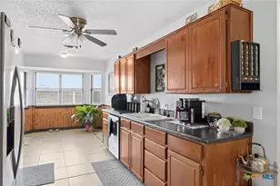112 W Hogan Dr, Copperas Cove, TX 76522 - Photo 11