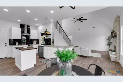 105 Chesterfield Drive, Kingsland, TX 78639 - Photo 15