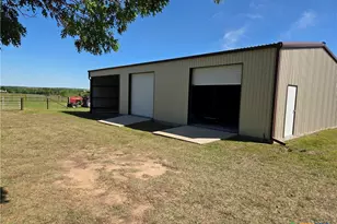 913 Cr 237 Rd, Cameron, TX 76520 - Photo 31