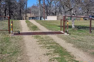 913 Cr 237 Rd, Cameron, TX 76520 - Photo 3