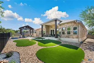 374 Bridle Trl, New Braunfels, TX 78132 - Photo 41
