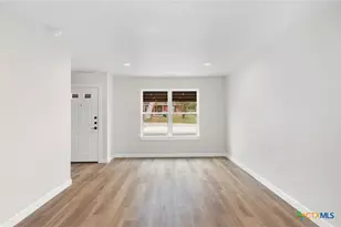 711 S 28th St, Temple, TX 76504 - Photo 7