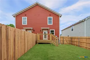 711 S 28th St, Temple, TX 76504 - Photo 5