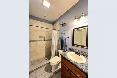 2264 Granada Hills, New Braunfels, TX 78132 - Photo 25