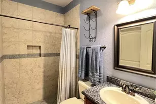 2264 Granada Hills, New Braunfels, TX 78132 - Photo 25