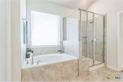 7901 Sunrise Ravine Pass, Lago Vista, TX 78645 - Photo 19