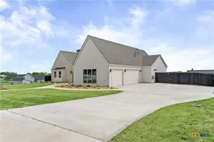 203 Glenview Cir, Belton, TX 76513 - Photo 39