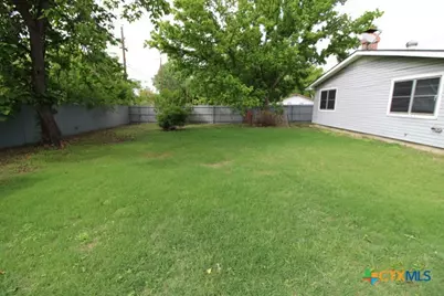 902 Mary Street, Copperas Cove, TX 76522 - Photo 9