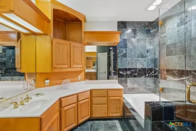 204 Lands End, Rockport, TX 78382 - Photo 15