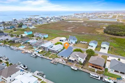 204 Lands End, Rockport, TX 78382 - Photo 33