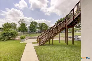 210 Royal George Cir, Mcqueeney, TX 78123 - Photo 39