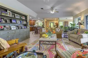 210 Royal George Cir, Mcqueeney, TX 78123 - Photo 15