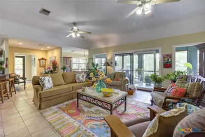 210 Royal George Circle, Mcqueeney, TX 78123 - Photo 13