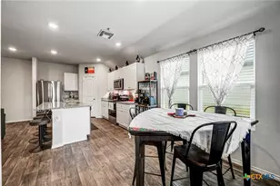 849 Gerardia Ct, Seguin, TX 78155 - Photo 13
