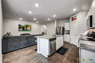 849 Gerardia Ct, Seguin, TX 78155 - Photo 11