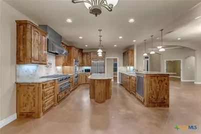 301 County Road 253, Bertram, TX 78605 - Photo 9