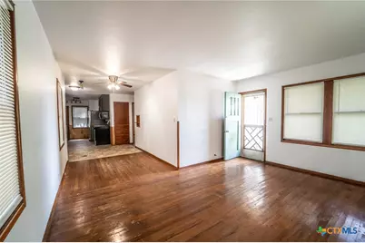 1612 E Mesquite Lane, Victoria, TX 77901 - Photo 3