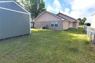 1404 W Baltimore Ave, Seadrift, TX 77983 - Photo 27