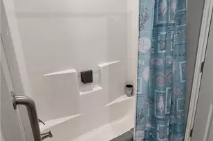 1404 W Baltimore Ave, Seadrift, TX 77983 - Photo 9