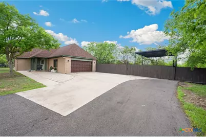 172 Rogues Hollow, Seguin, TX 78155 - Photo 29