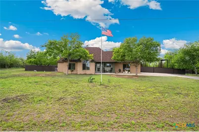 172 Rogues Hollow, Seguin, TX 78155 - Photo 37