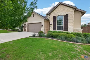1435 Oaklawn Dr, New Braunfels, TX 78132 - Photo 1