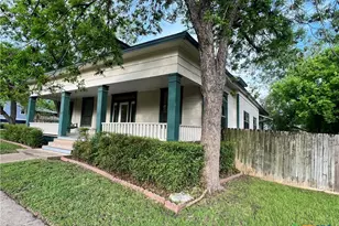 902 N 1st St, Temple, TX 76501 - Photo 3