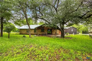 401 N 14th St, Buckholts, TX 76518 - Photo 21