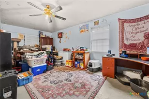 401 N 14th St, Buckholts, TX 76518 - Photo 19