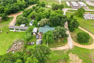 401 N 14th St, Buckholts, TX 76518 - Photo 25