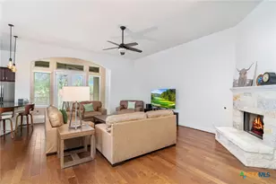 472 Mission Hill Run, New Braunfels, TX 78132 - Photo 9
