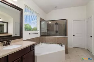 472 Mission Hill Run, New Braunfels, TX 78132 - Photo 27